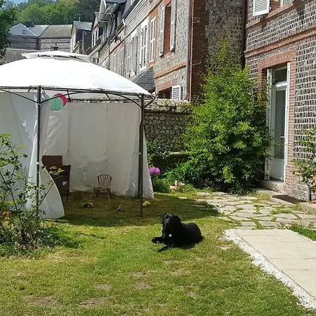 Maison D'hotes Les Polyanthas Couette-café Étretat